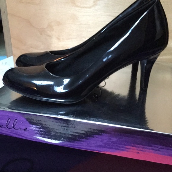 Black kitten heels - Picture 3 of 3